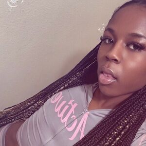 Meet your Posher, Bernie